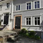 公寓 Koslig Leilighet I Bergens Smoroye 卑爾根